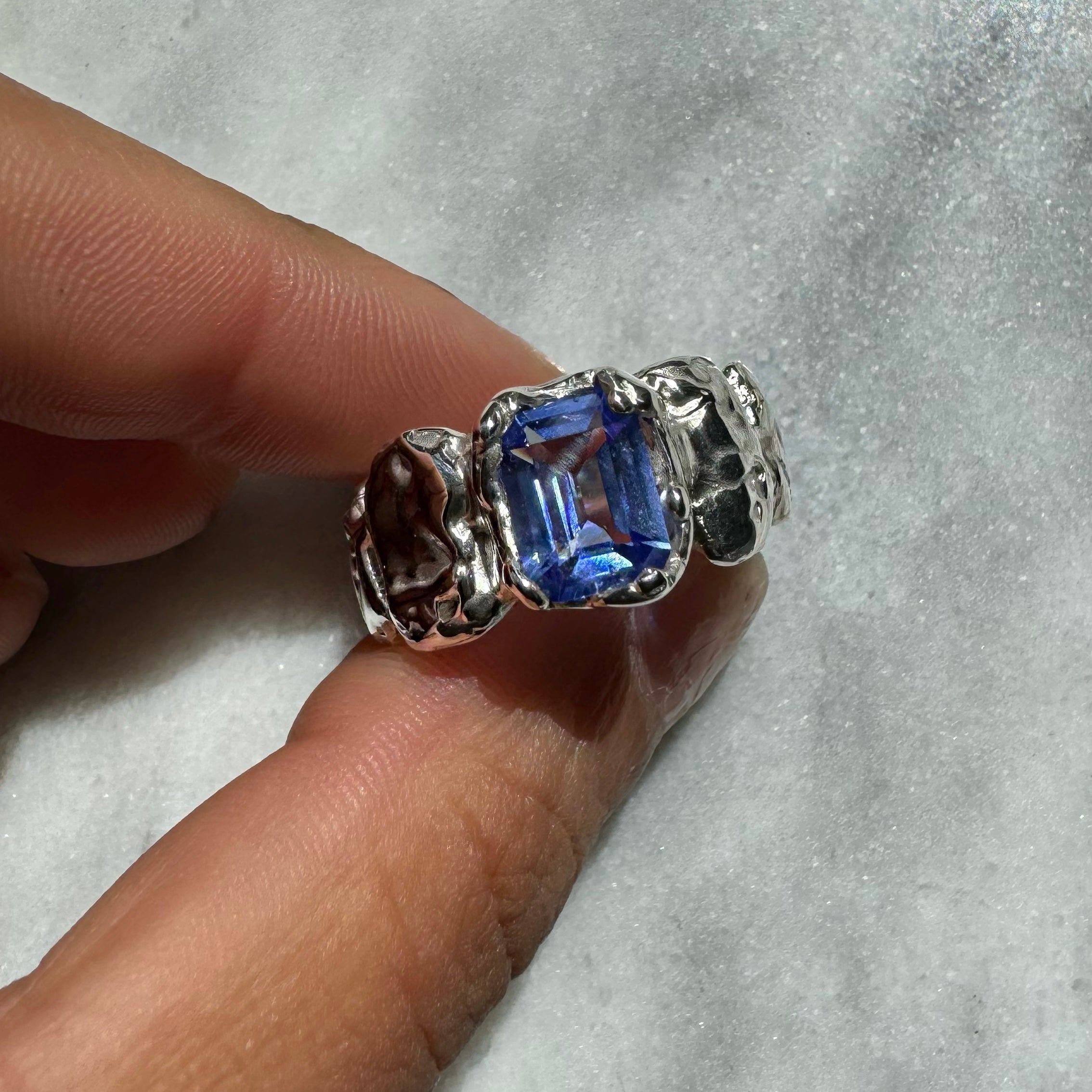 Liquid Band Ring image 2