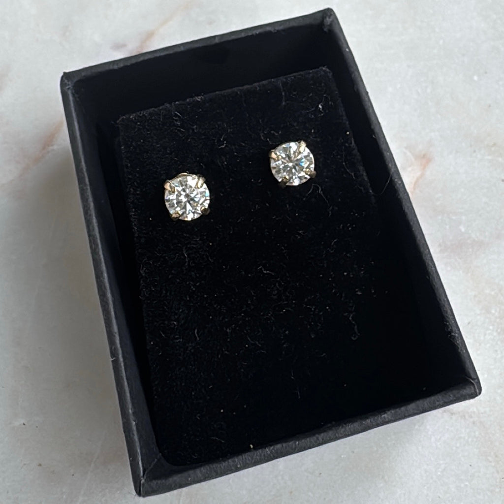 Classic Gold Studs  image 2