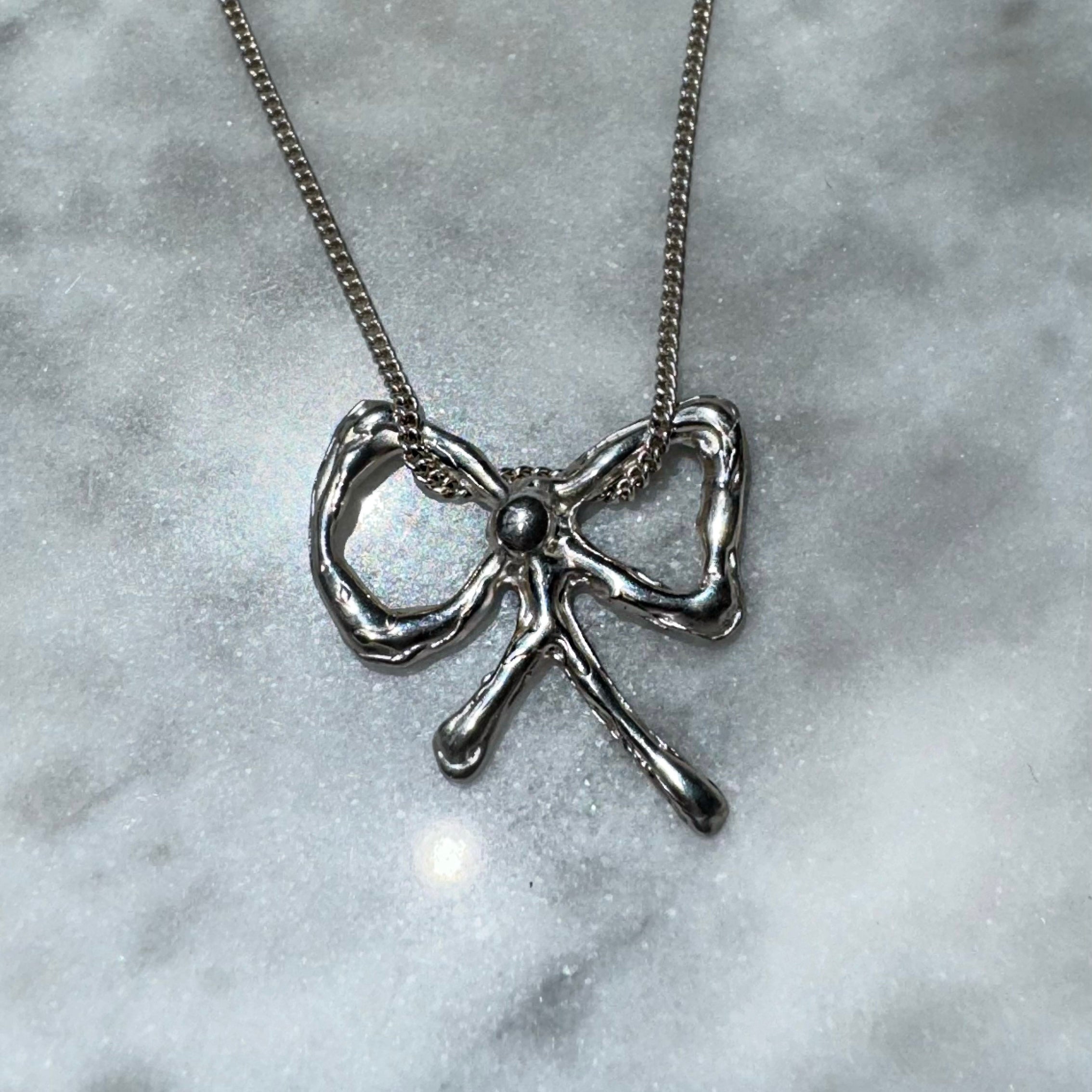 Bow 🎀 Pendant  image 0
